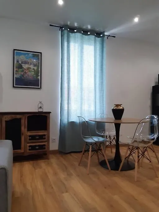 Appartement Cosy Saint Yorre 0*, Saint-Yorre